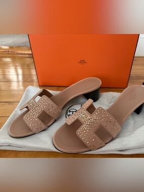 AUTHENTIC Hermes Oasis Sandal Size 37 EU